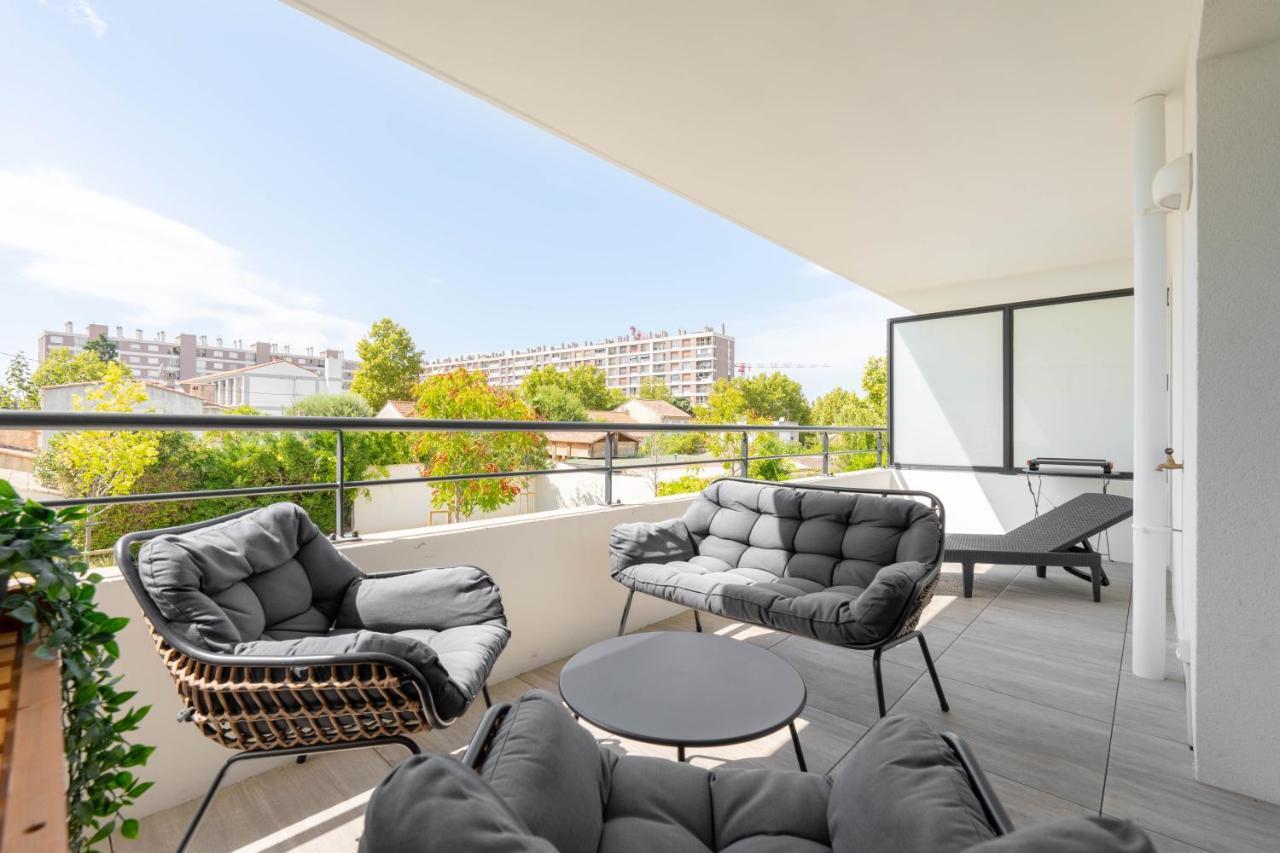 T2 Entre La Plage Et Le Velodrome-Terrasse / Parking Marseilles Exterior foto